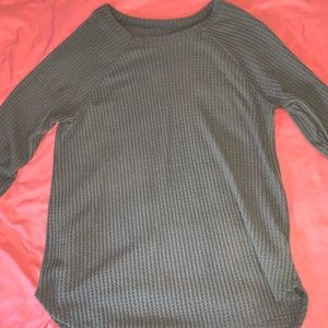 Long sleeve American Eagle top size small